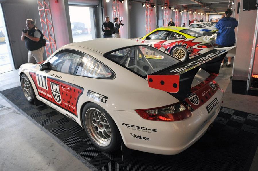  Porsche 911 GT3 Cup 2007 года  (фото 2 из 4)